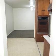309 Fowzer St, Unit A in Taylor, TX - Building Photo - Building Photo
