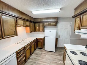 4401 75th Dr in Lubbock, TX - Foto de edificio - Building Photo