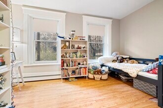 34 Union Pk St in Boston, MA - Building Photo - Building Photo