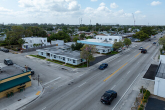 The Palm Beach Flaimingo in Lake Worth Beach, FL - Building Photo - Building Photo