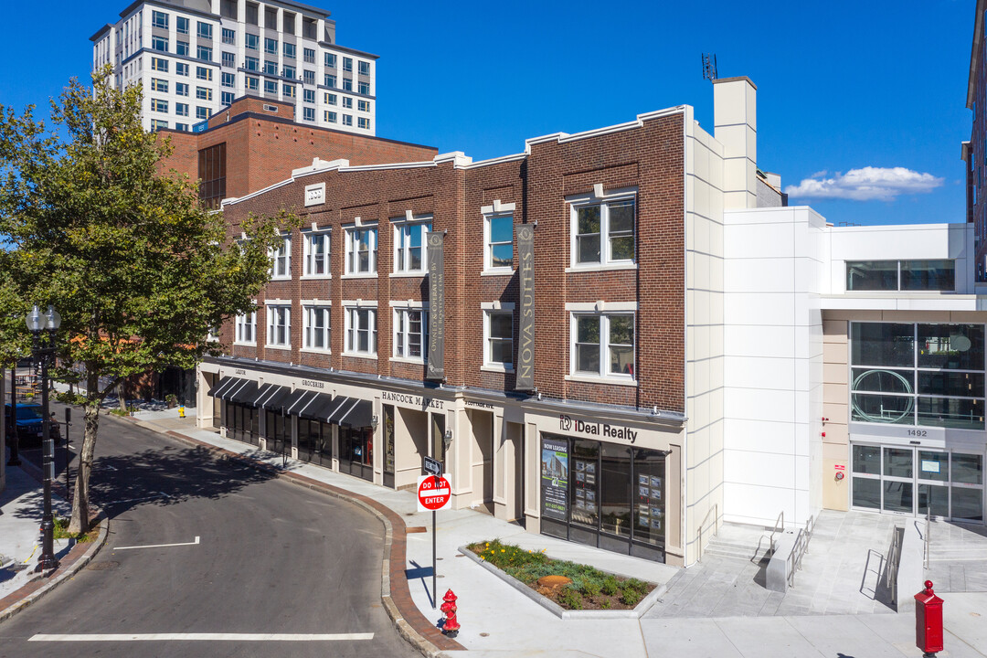 Nova Suites in Quincy, MA - Building Photo