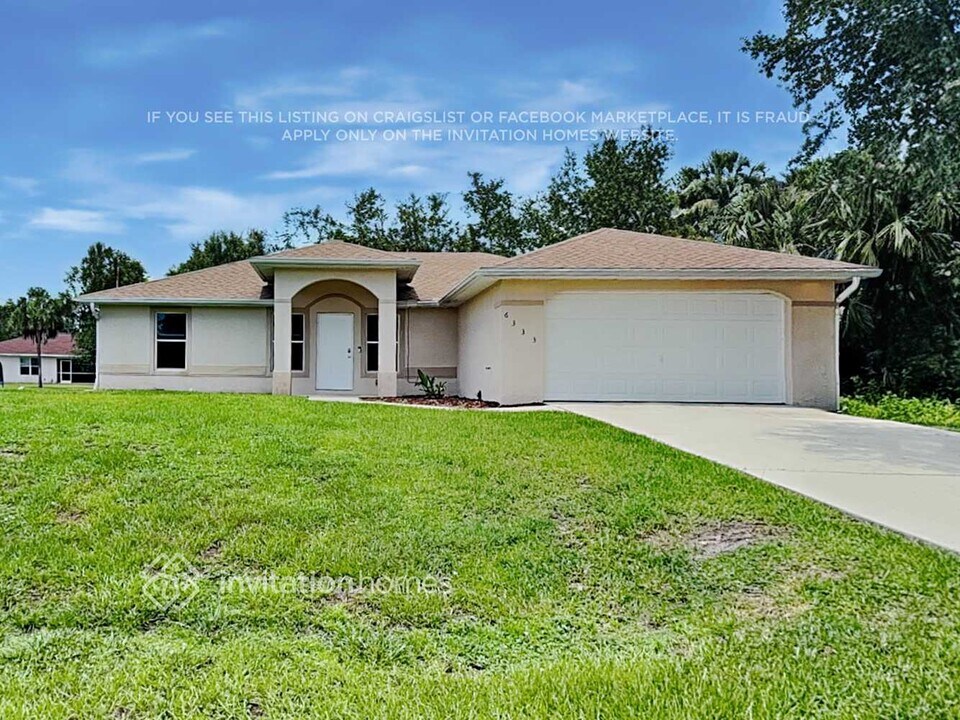 6333 Fielding St in North Port, FL - Building Photo