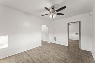 10639 Fitzroy Ave, Unit UNIT D in Los Angeles, CA - Building Photo - Building Photo