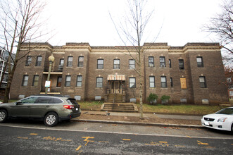 1006 Webster St NW in Washington, DC - Building Photo - Building Photo