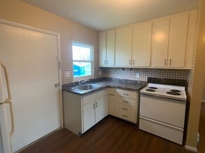 716 S 6th Ave in Hoopeston, IL - Building Photo - Building Photo