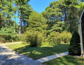 19 B Hawksbill Way in Charlestown, RI - Building Photo - Building Photo