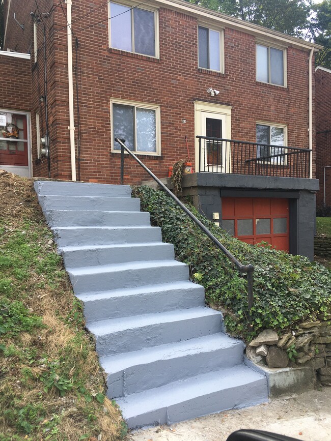 93 N Starr Ave, Unit 93 North Starr