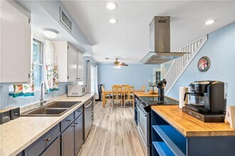 607 E 11th St in Bishop, TX - Building Photo - Building Photo