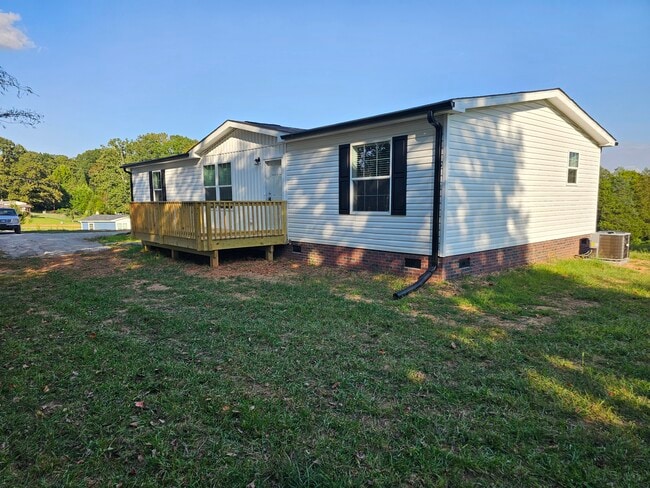 property at 719 Long Branch Rd