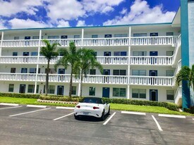 4004 Exeter in Boca Raton, FL - Building Photo