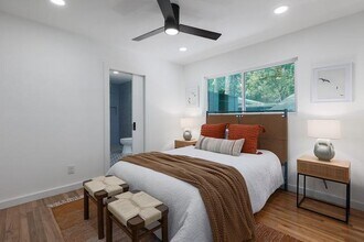 5005 Avenue F in Austin, TX - Foto de edificio - Building Photo