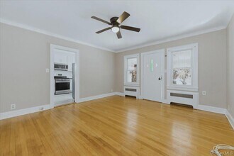 801 Main St in Farmingdale, NY - Building Photo - Building Photo