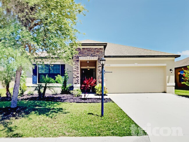 2310 10th Ave E in Palmetto, FL - Building Photo - Building Photo