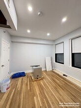 475 Commonwealth Ave, Unit 204 in Boston, MA - Building Photo - Building Photo