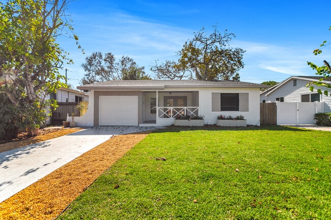 property at 1712 25th Ave N