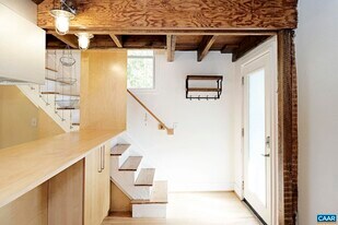 223 4th St NW in Charlottesville, VA - Building Photo