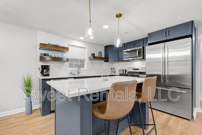 property at 4731 Spruce St