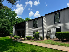 Parkhaven Apartments in Charlotte, NC - Building Photo - Building Photo