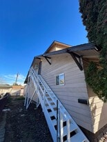 809 S 16th Ave in Yakima, WA - Building Photo
