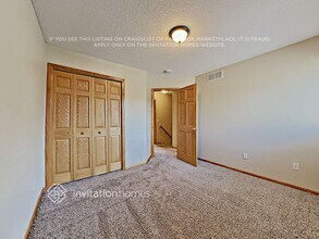 5043 Ladyslipper Ave N in Minneapolis, MN - Building Photo - Building Photo
