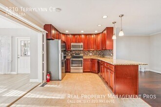 1210 Terrylynn Ct in Herndon, VA - Building Photo - Building Photo