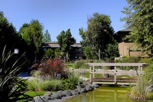 Casa Sierra Apartment Homes