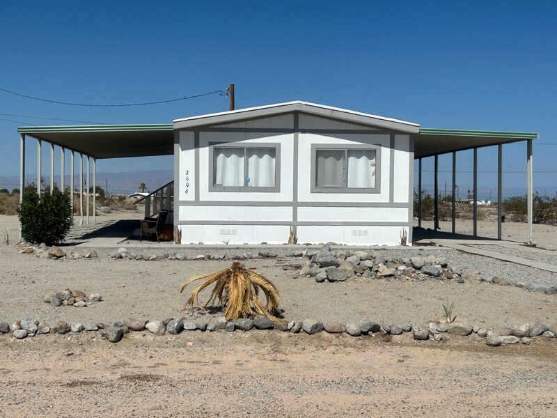 2606 Sea Manor Ave in Salton City, CA - Building Photo