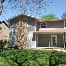 6520 Tottenham Rd in Madison, WI - Building Photo - Building Photo