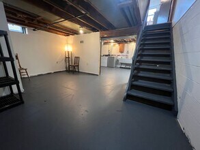 512 Cayuga Rd in Buffalo, NY - Building Photo - Building Photo
