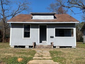3032 Desoto St in Shreveport, LA - Building Photo