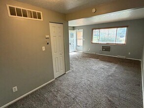 2472 Warren Pky, Unit #19 in Twinsburg, OH - Building Photo - Building Photo