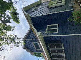 58 Syracuse St in Baldwinsville, NY - Building Photo