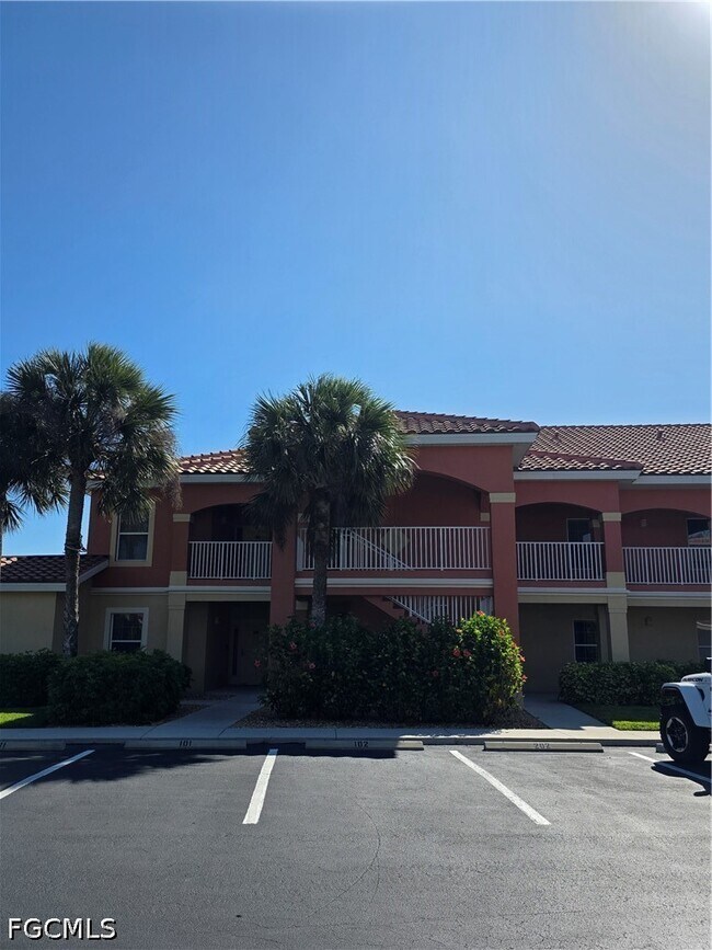 15999 Mandolin Bay Dr in Ft. Myers, FL - Building Photo - Building Photo