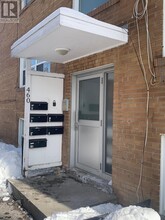 460-460 Horner Ave in Toronto, ON - Building Photo - Building Photo