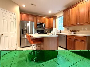 128 Jackson Ave in Princeton, NJ - Foto de edificio - Building Photo