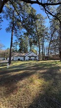 9215 Lake Conroe Dr in Conroe, TX - Building Photo - Building Photo