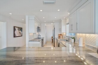 2909 S Ocean Blvd in Highland Beach, FL - Building Photo - Building Photo