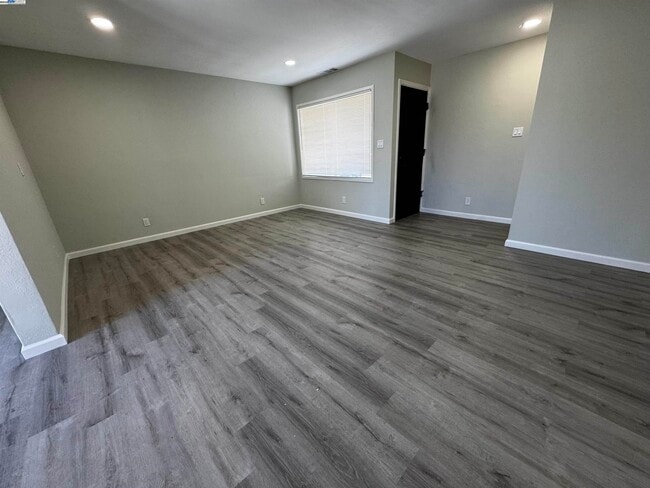 610 Via Mirabel in San Lorenzo, CA - Building Photo - Building Photo