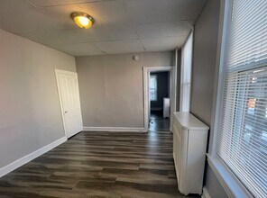 1242 W Allegheny Ave in Philadelphia, PA - Building Photo - Building Photo