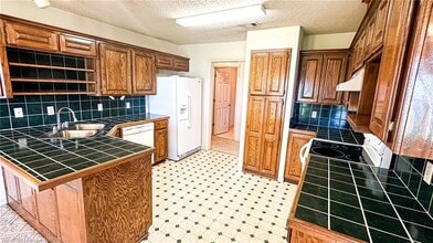 3140 Eagle Dr in Greenwood, AR - Building Photo - Building Photo