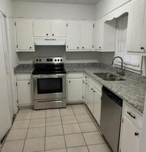 1436 Forest Villa Dr NW in Conyers, GA - Building Photo - Building Photo