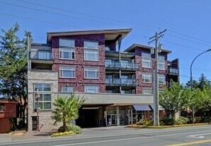 844 Goldstream Ave in Langford, BC - Building Photo