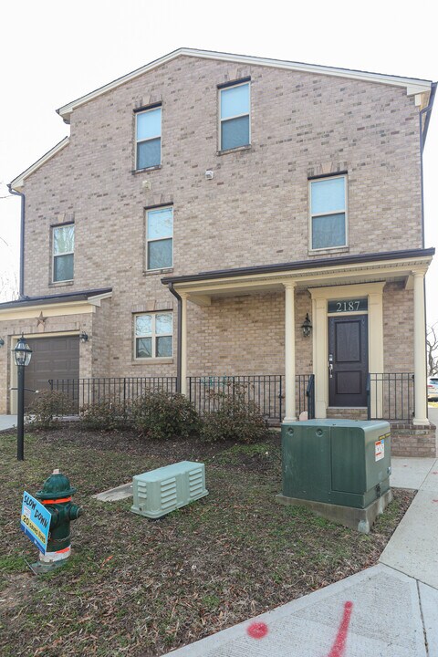 2187 Half Moon Pl NE in Washington, DC - Foto de edificio