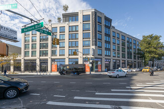 Astor LIC in Astoria, NY - Building Photo - Building Photo