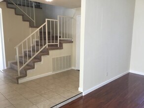 20234 Blythe St in Los Angeles, CA - Building Photo - Building Photo