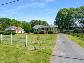 311 Mc Dowell St in Greenville, SC - Building Photo - Building Photo