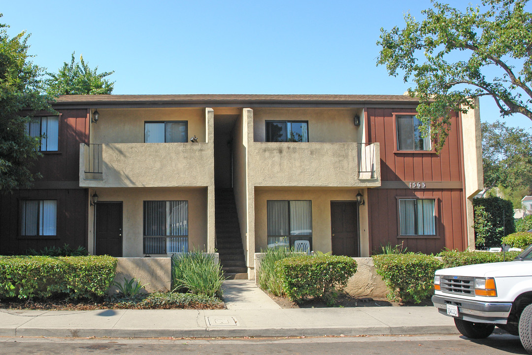 1563 El Tigre Ct in San Luis Obispo, CA - Foto de edificio