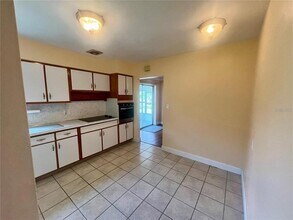 6700 17th Ln N in St. Petersburg, FL - Foto de edificio - Building Photo