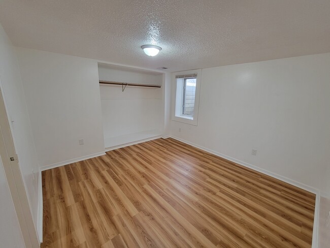 326 1st Ave S in South St. Paul, MN - Building Photo - Building Photo