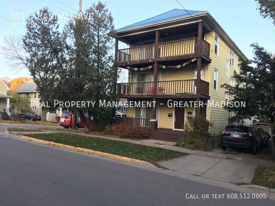 301 S Randall Ave in Madison, WI - Building Photo